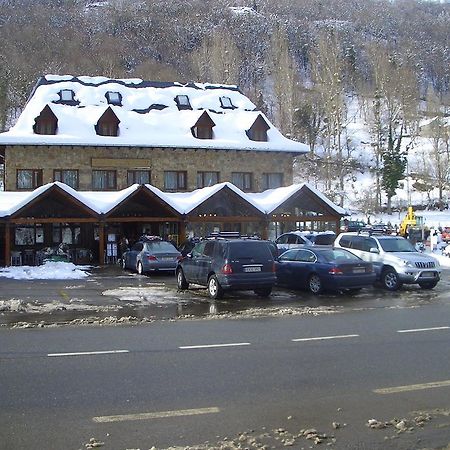 Ostau Dera Nheu Hotel Les Exterior foto